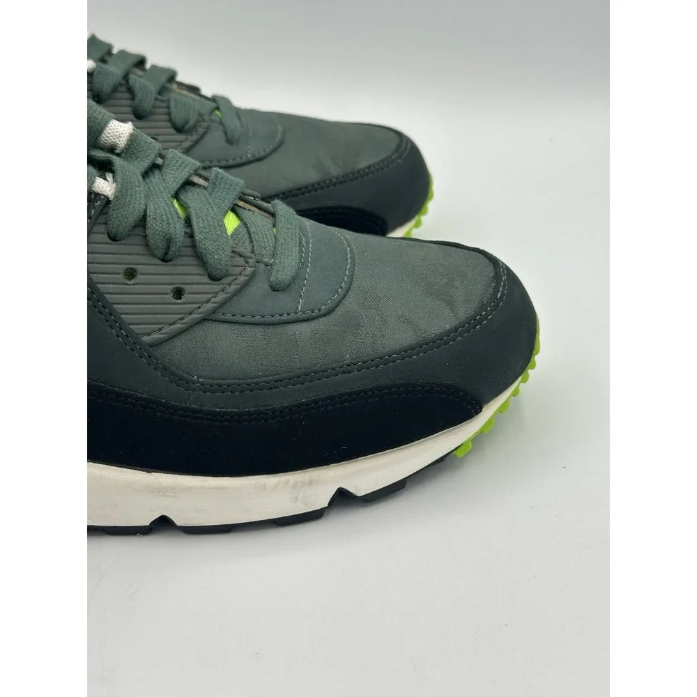 Nike Air Max 90 Premium Vintage Green Paisley 333888-303 Men's Size 9